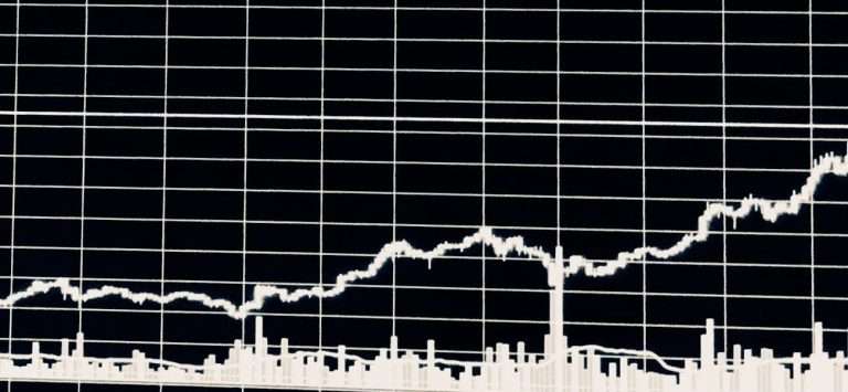 Line bar chart with the line going up